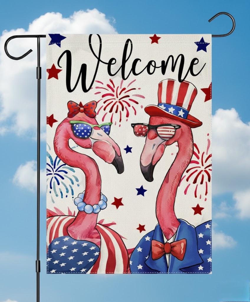 Patriotic 4th of July Garden Flag, Patriotic Flamingo Yard Decoration, Small Seasonal Outdoor Decor