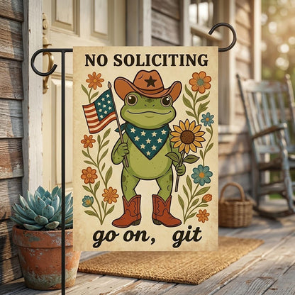 Funny No Soliciting Garden Flag, Cowboy Frog Go On Git Yard, Cowboy Frog Yard Sign, Funny Porch Decor, Made in USA Outdoor Banner