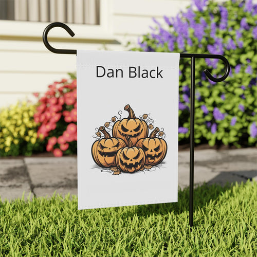 Jack-o'-Lantern Pumpkin Pile Garden Flag